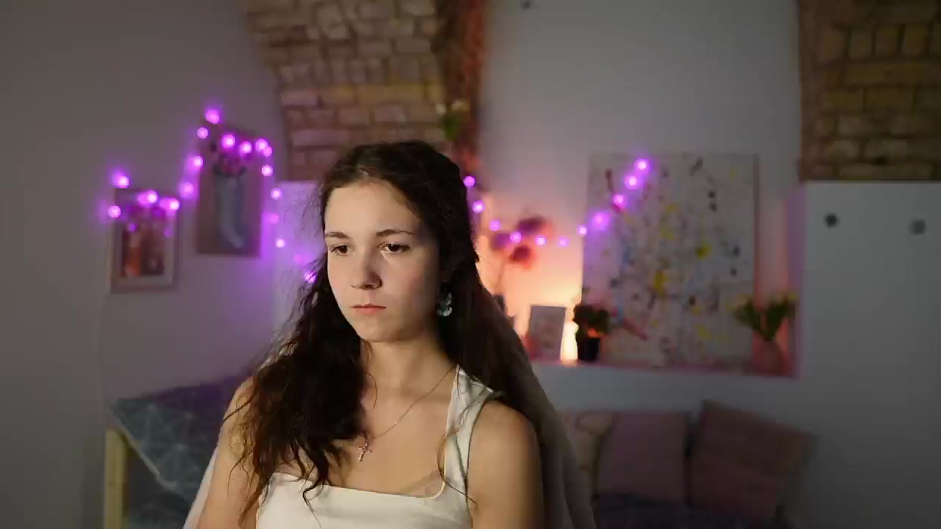 Gallery image thumbnail from Ava__Taylor_'s myfreecams stream on, 01/09/2025, 18:53 image 18 of 20