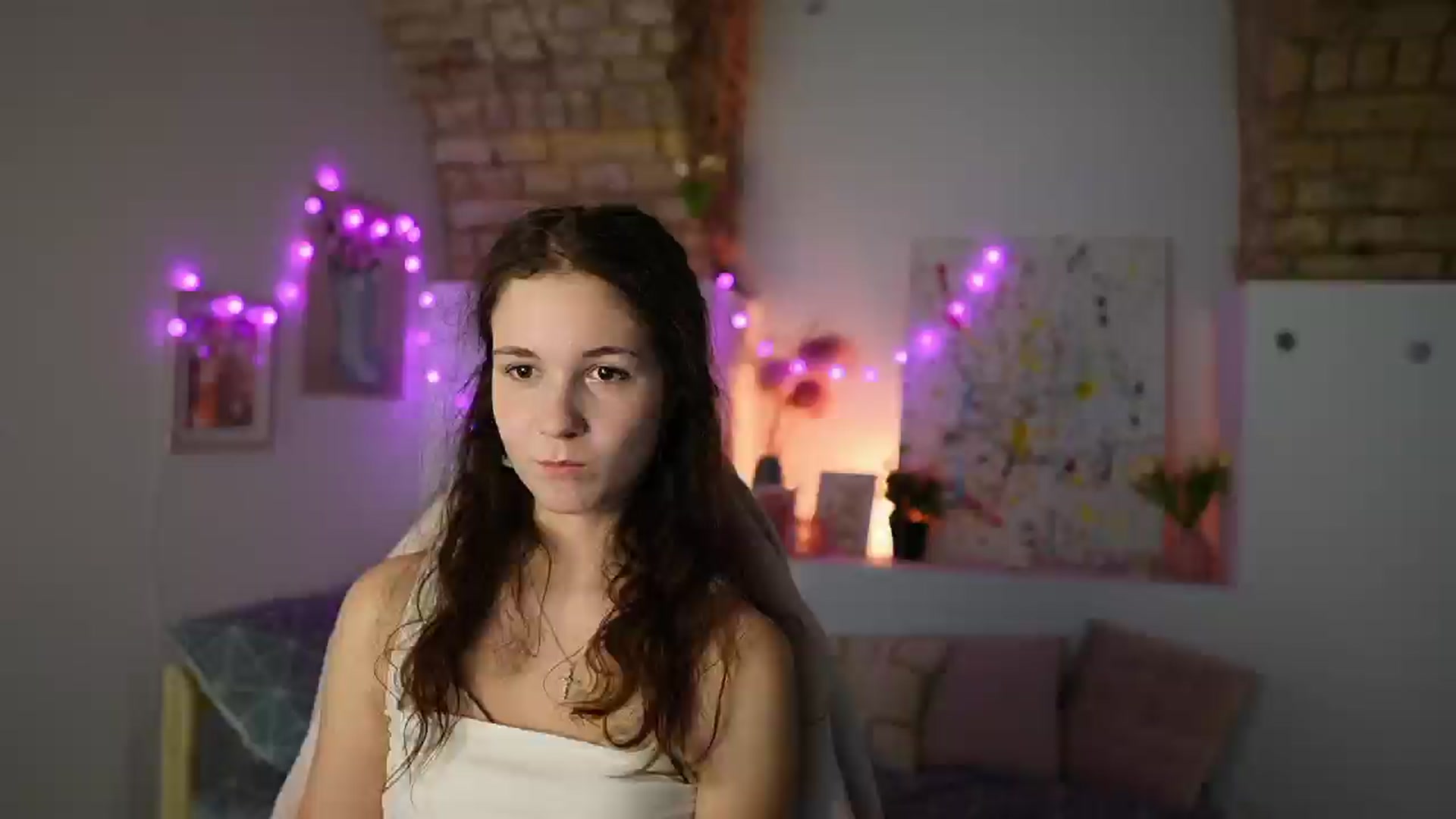 Gallery image thumbnail from Ava__Taylor_'s myfreecams stream on, 01/09/2025, 18:53 image 8 of 20