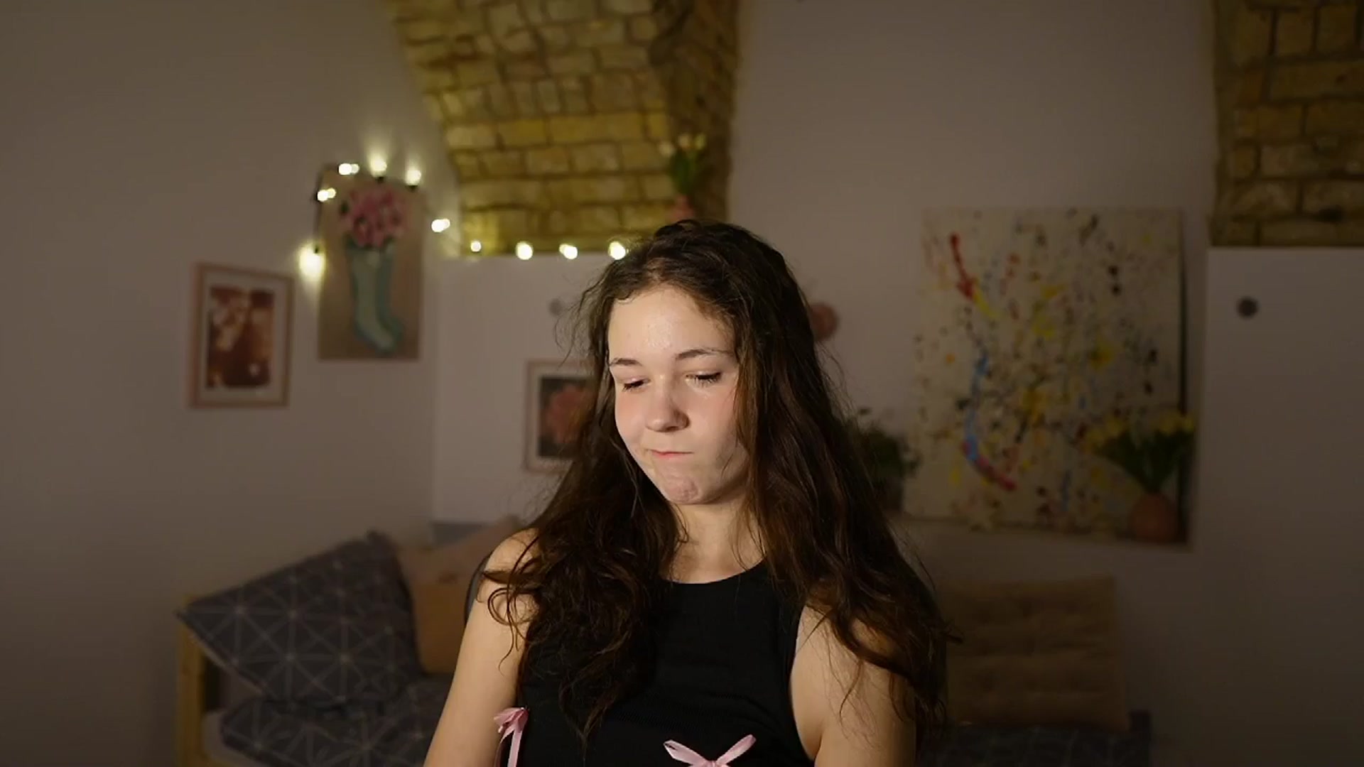 Gallery image thumbnail from Ava__Taylor_'s myfreecams stream on, 01/11/2025, 17:12 image 18 of 20