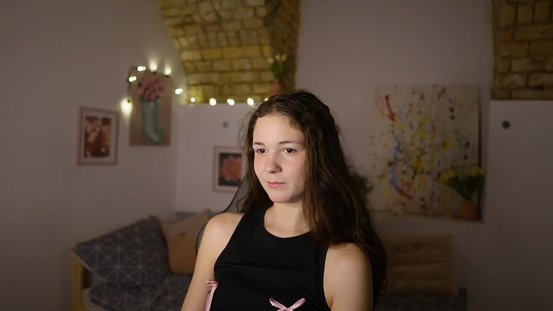 Gallery image thumbnail from Ava__Taylor_'s myfreecams stream on, 01/11/2025, 18:54 image 4 of 20