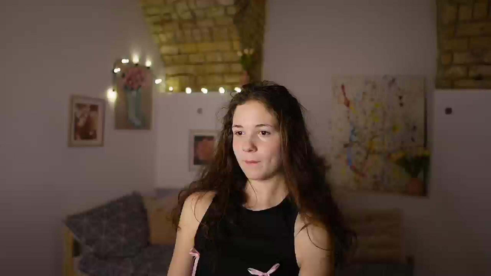 Gallery image thumbnail from Ava__Taylor_'s myfreecams stream on, 01/11/2025, 20:56 image 18 of 20