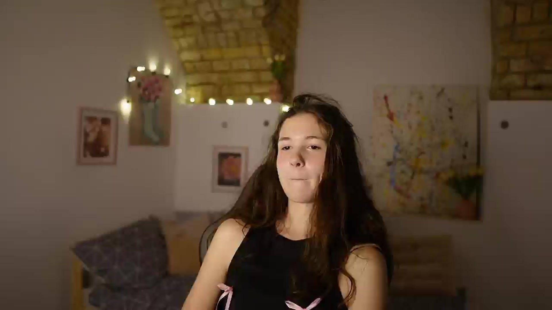 Gallery image thumbnail from Ava__Taylor_'s myfreecams stream on, 01/11/2025, 22:07 image 6 of 20