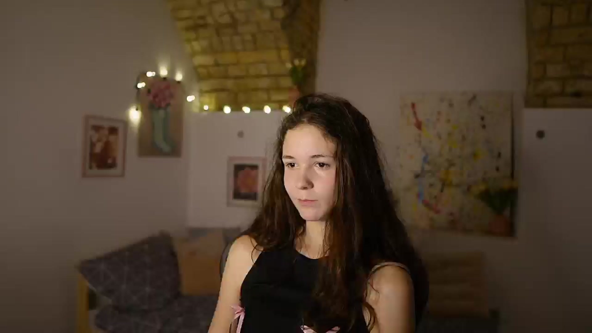 Gallery image thumbnail from Ava__Taylor_'s myfreecams stream on, 01/11/2025, 22:07 image 17 of 20