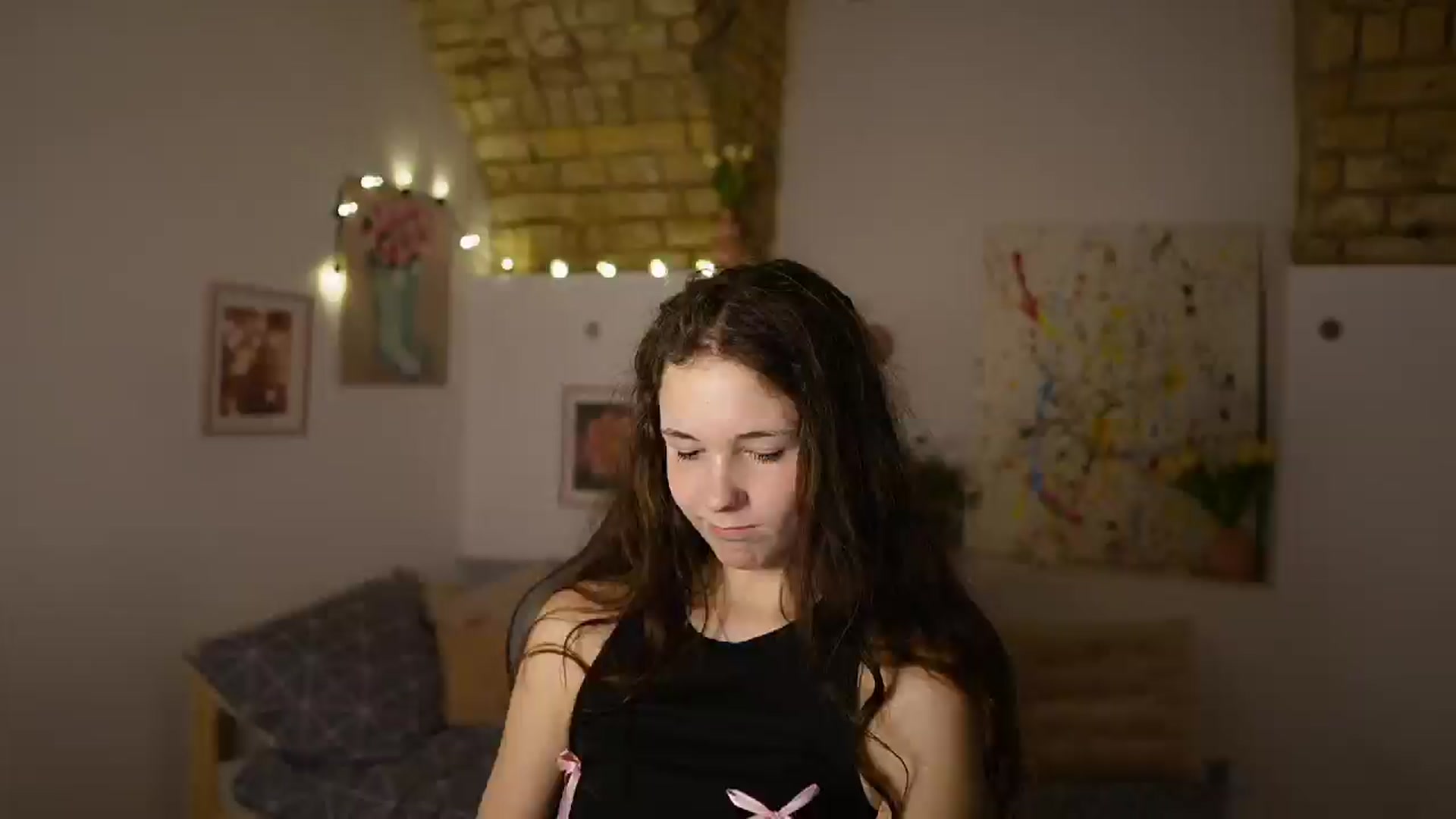 Gallery image thumbnail from Ava__Taylor_'s myfreecams stream on, 01/11/2025, 22:48 image 5 of 20