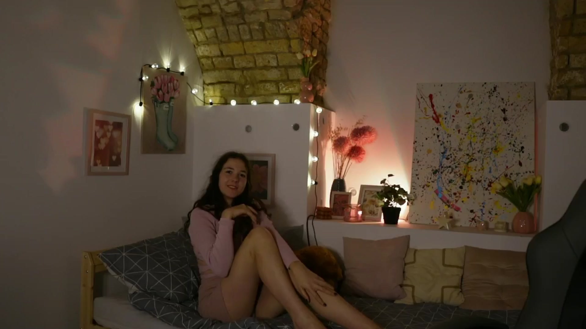 Gallery image thumbnail from Ava__Taylor_'s myfreecams stream on, 01/20/2025, 24:47 image 13 of 20