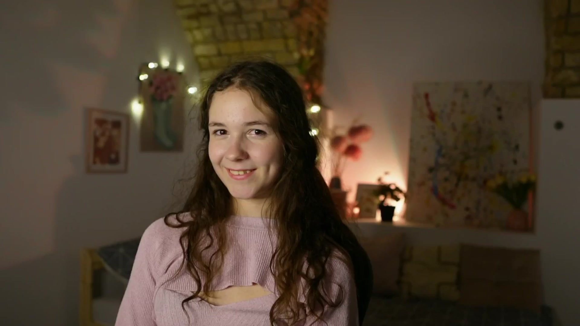 Gallery image thumbnail from Ava__Taylor_'s myfreecams stream on, 01/20/2025, 24:47 image 15 of 20