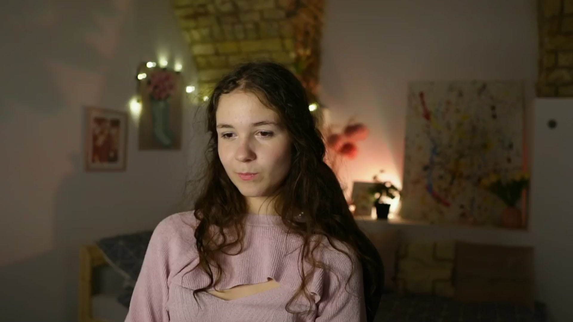 Gallery image thumbnail from Ava__Taylor_'s myfreecams stream on, 01/20/2025, 24:47 image 3 of 20