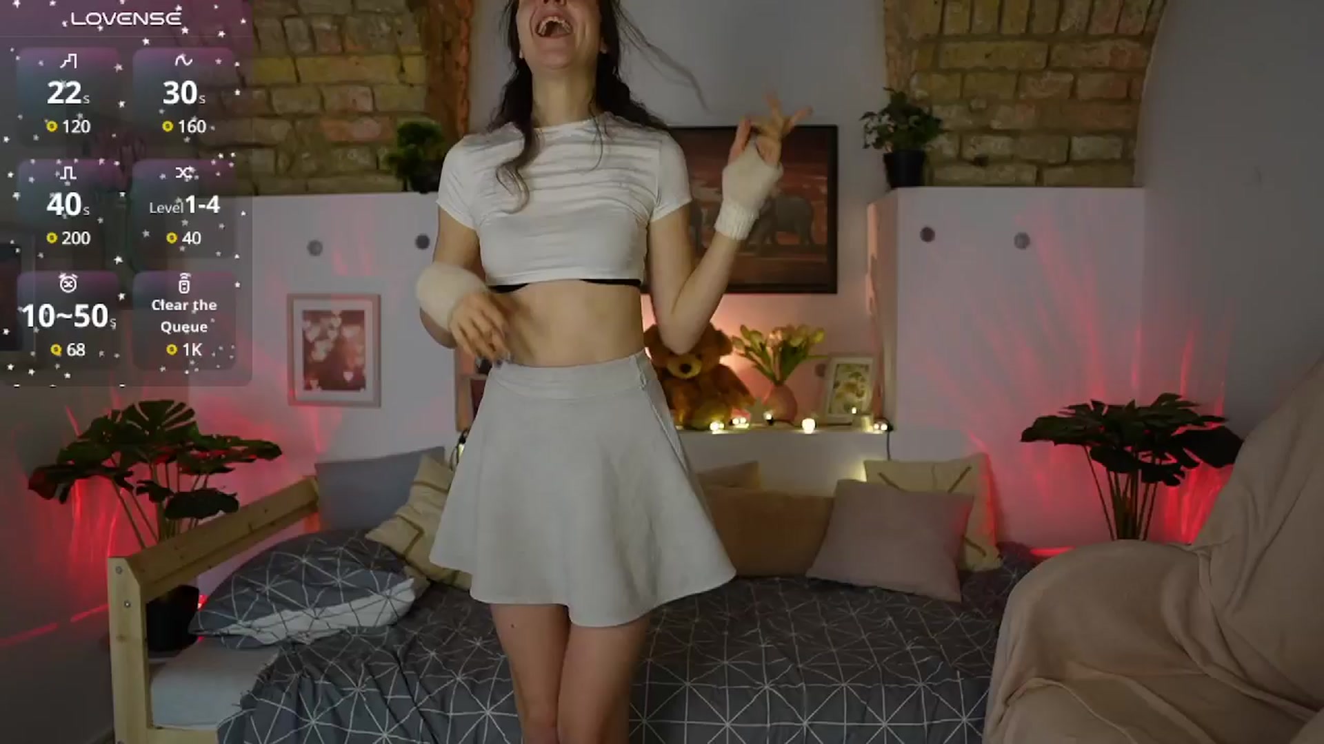 Gallery image thumbnail from Ava__Taylor_'s myfreecams stream on, 02/13/2025, 21:16 image 15 of 20