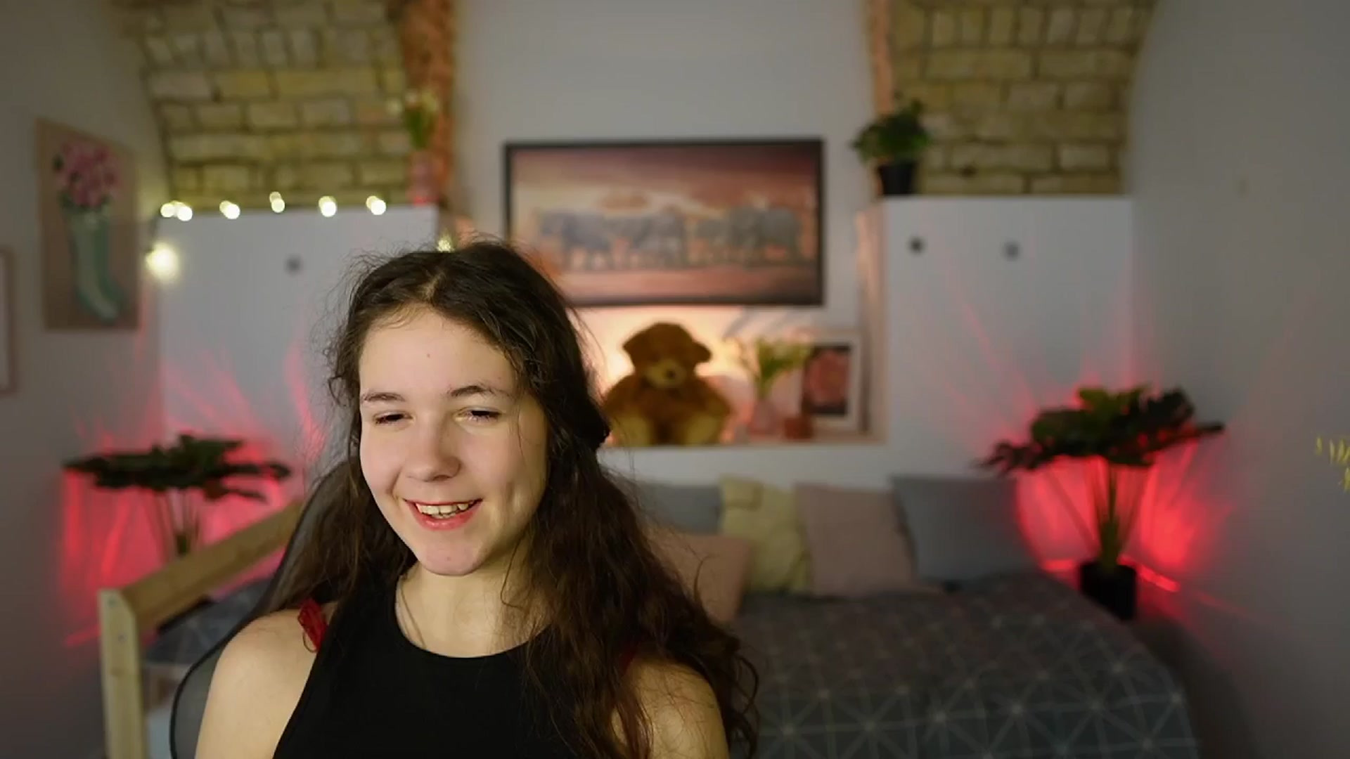 Gallery image thumbnail from Ava__Taylor_'s myfreecams stream on, 02/19/2025, 21:44 image 16 of 20