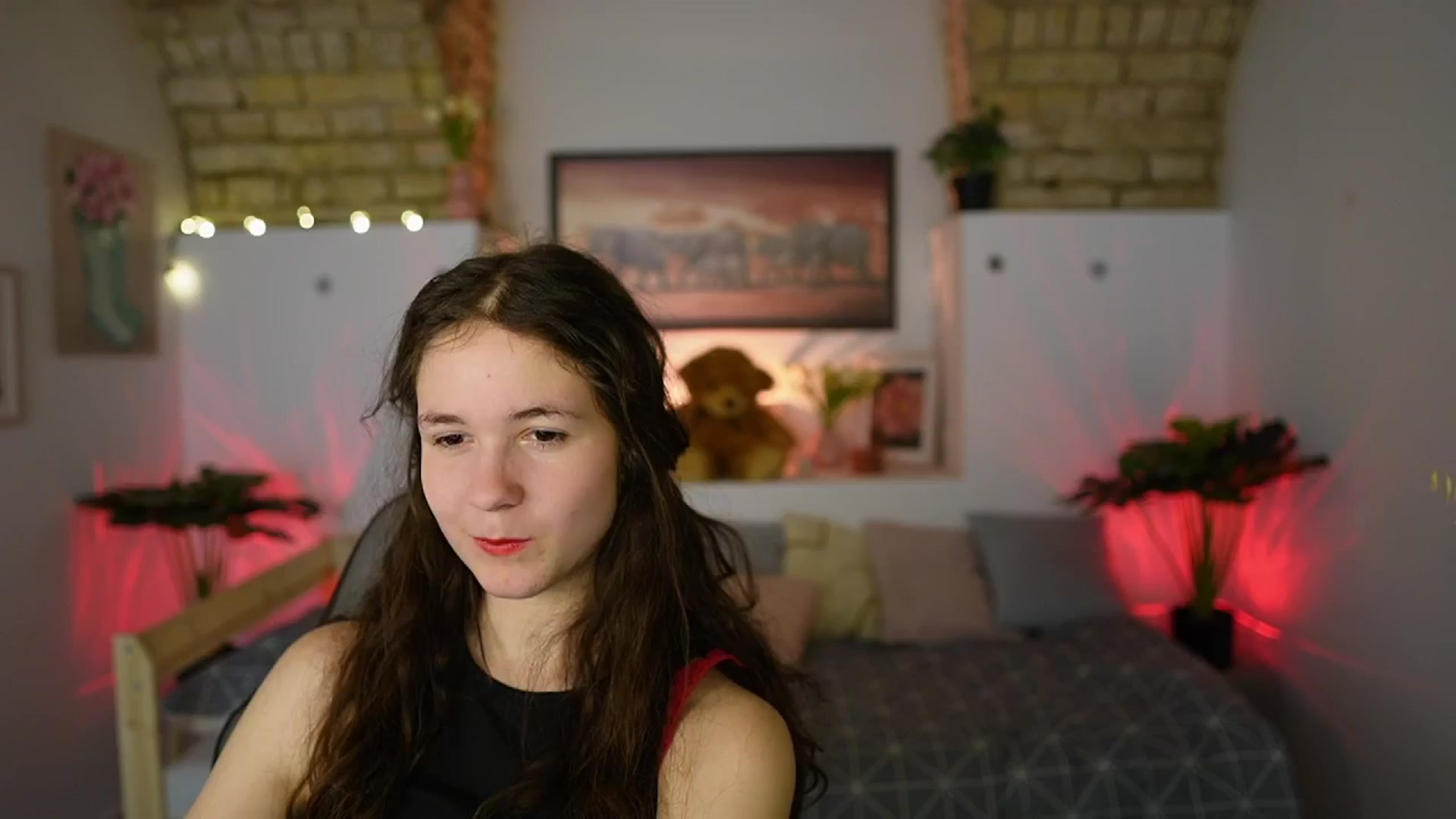 Gallery image thumbnail from Ava__Taylor_'s myfreecams stream on, 02/19/2025, 21:44 image 5 of 20