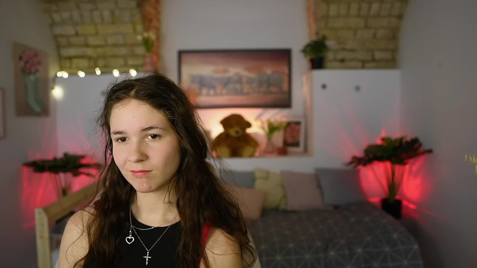 Gallery image thumbnail from Ava__Taylor_'s myfreecams stream on, 02/19/2025, 23:22 image 7 of 20