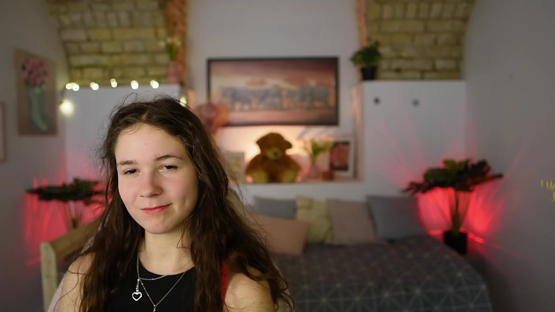 Gallery image thumbnail from Ava__Taylor_'s myfreecams stream on, 02/19/2025, 23:22 image 8 of 20