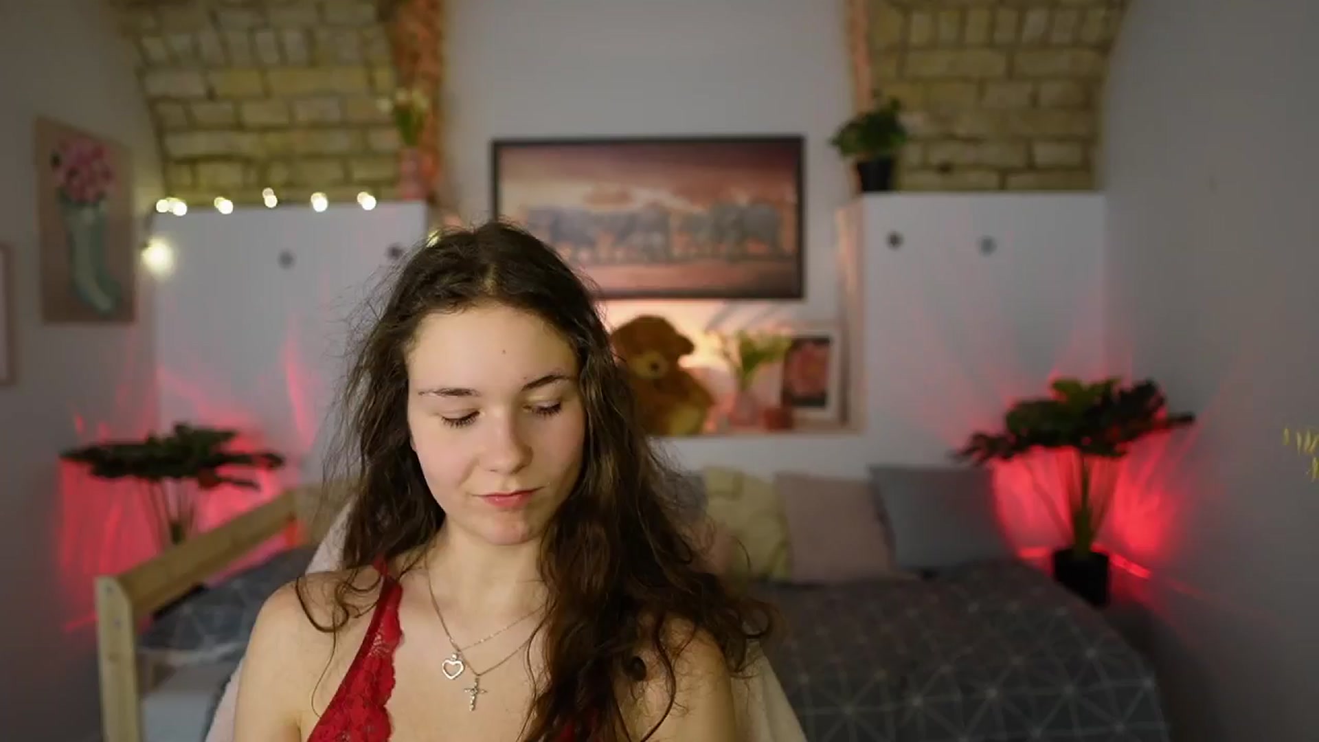 Gallery image thumbnail from Ava__Taylor_'s myfreecams stream on, 02/20/2025, 24:05 image 17 of 20