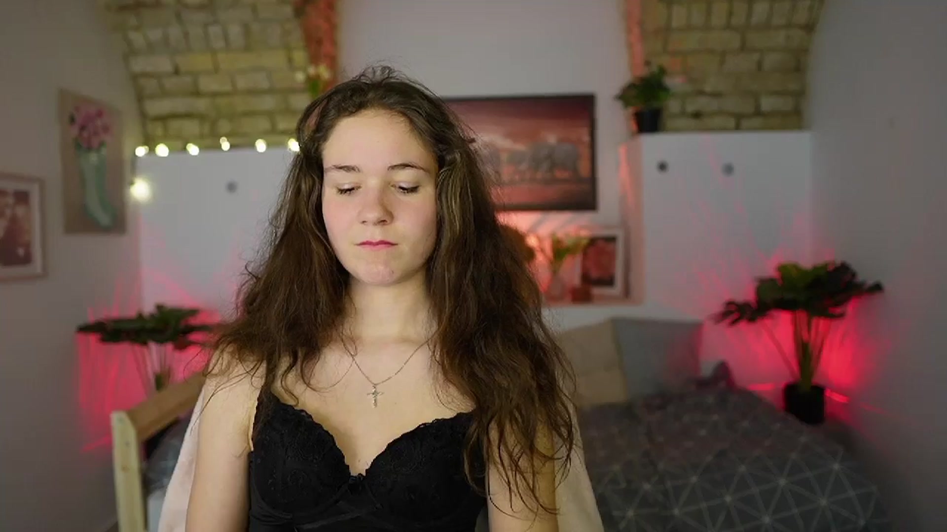 Gallery image thumbnail from Ava__Taylor_'s myfreecams stream on, 02/23/2025, 22:21 image 4 of 20
