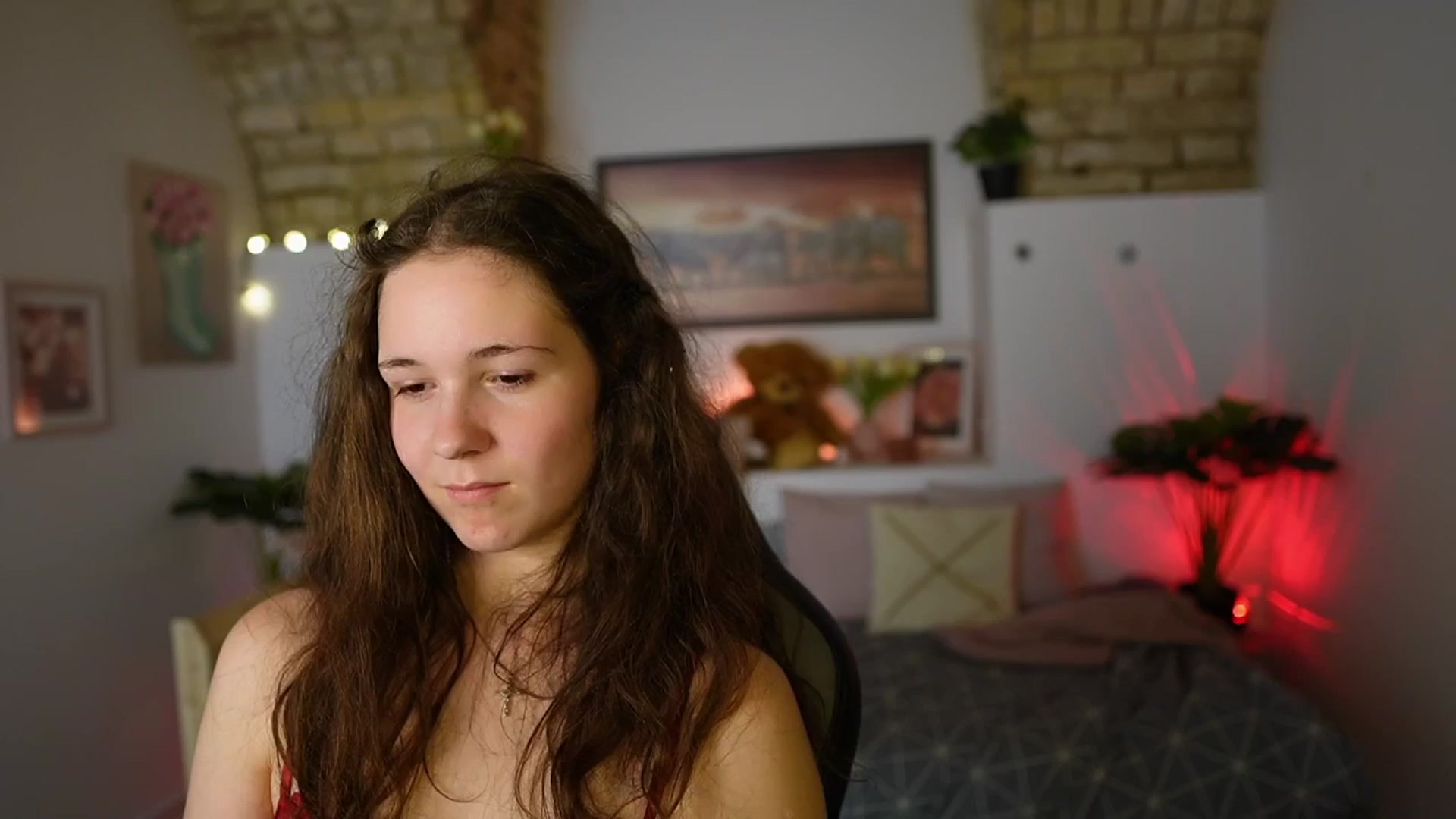 Gallery image thumbnail from Ava__Taylor_'s myfreecams stream on, 04/28/2025, 20:03 image 14 of 20