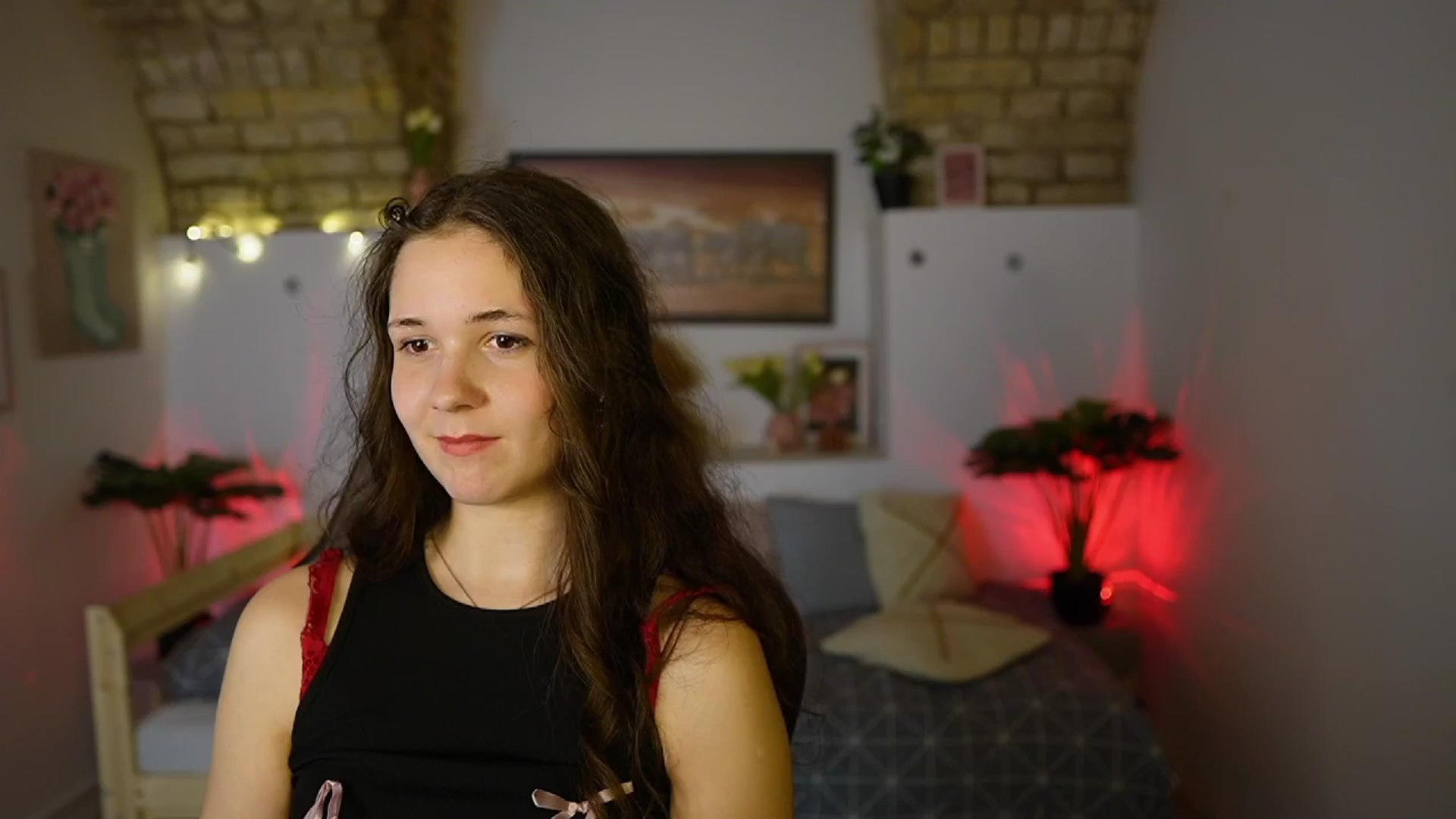 Gallery image thumbnail from Ava__Taylor_'s myfreecams stream on, 05/18/2025, 19:42 image 5 of 20