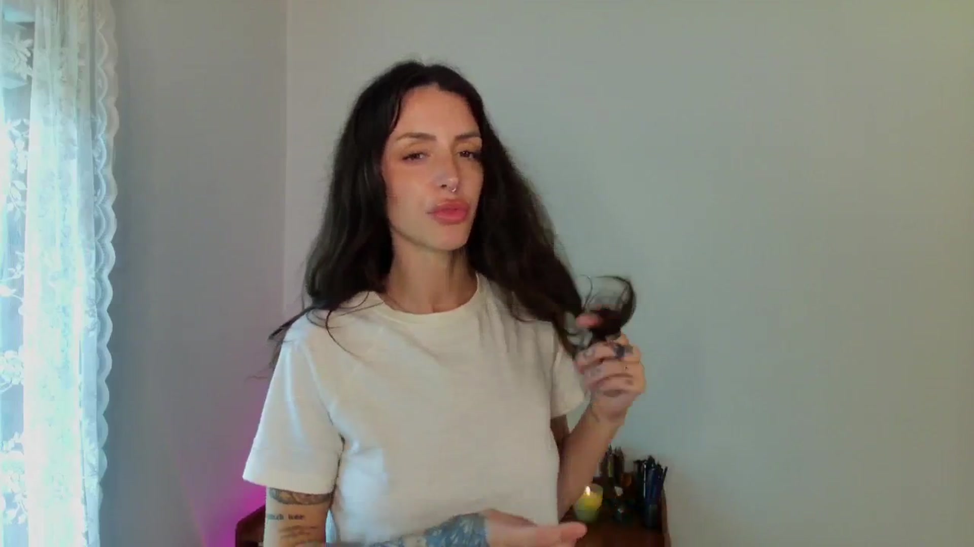 Gallery image thumbnail from Ava____'s myfreecams stream on, 05/05/2025, 20:32 image 12 of 20