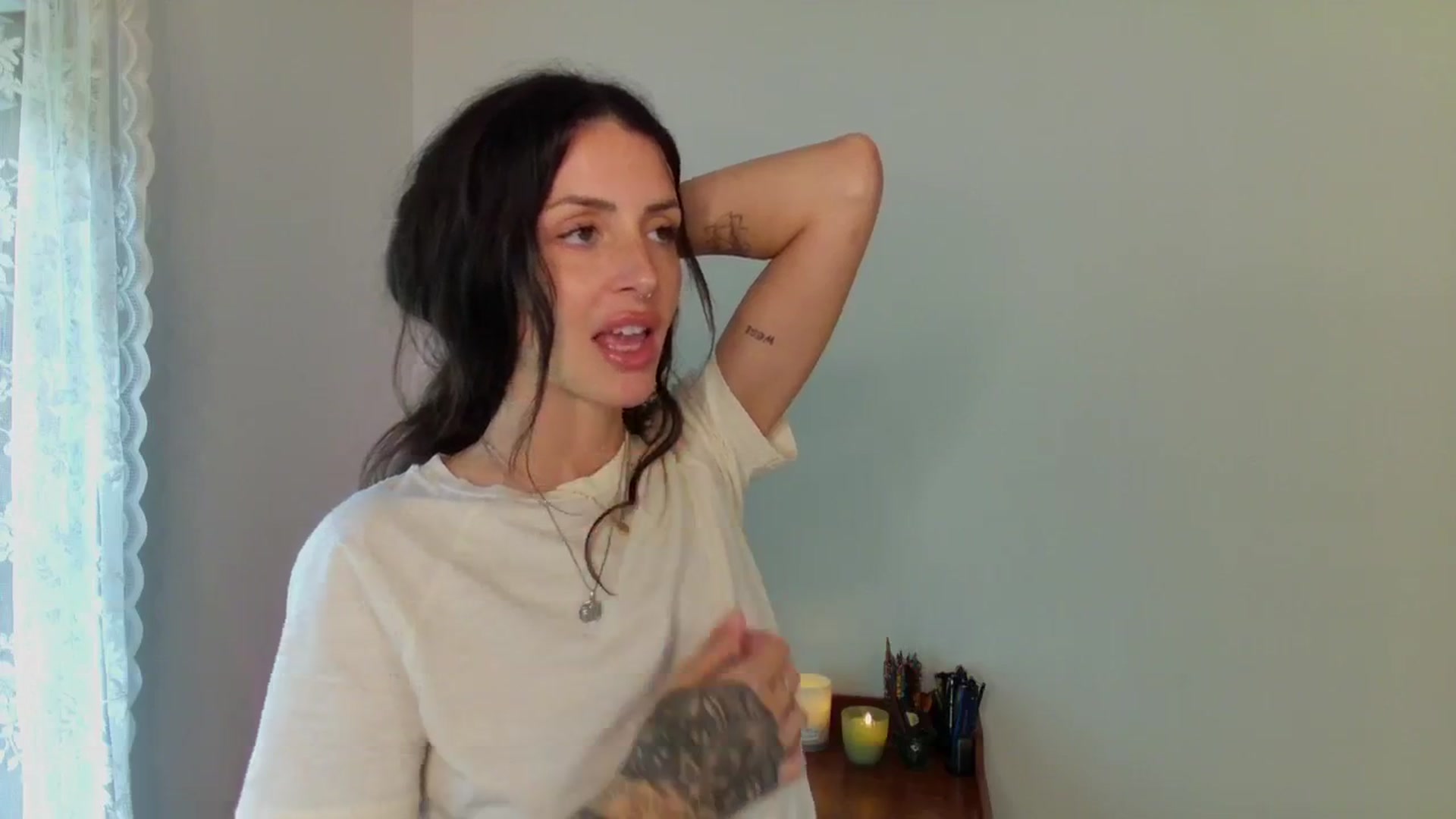 Gallery image thumbnail from Ava____'s myfreecams stream on, 05/05/2025, 20:32 image 13 of 20