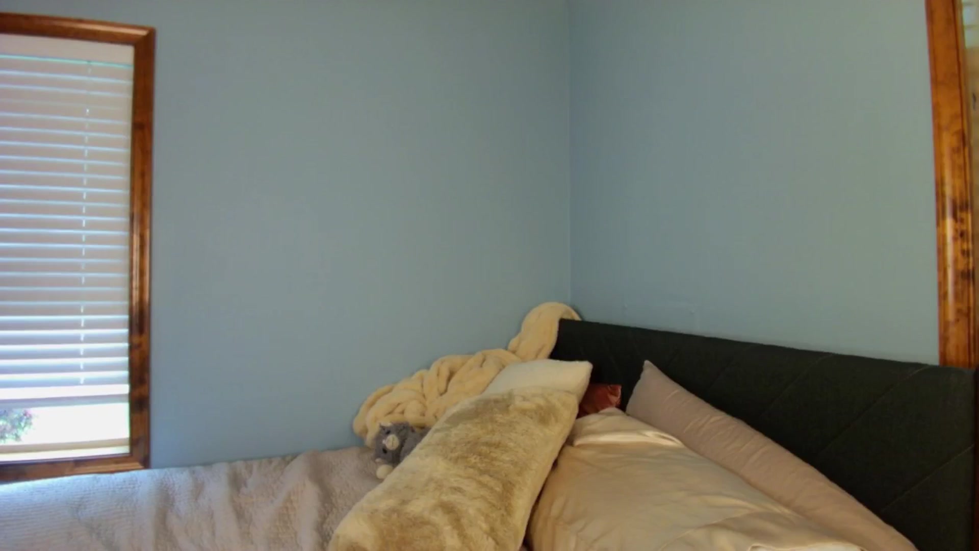 Gallery image thumbnail from Ava____'s myfreecams stream on, 05/12/2025, 21:47 image 5 of 20