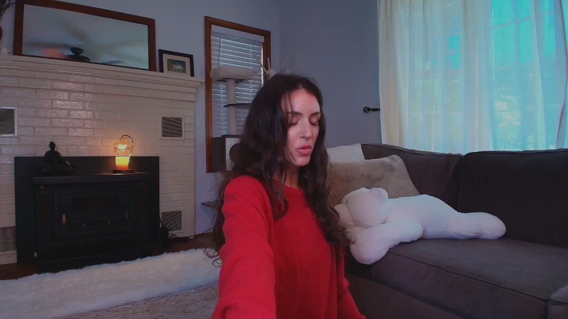 Gallery image thumbnail from Ava____'s myfreecams stream on, 06/18/2025, 20:16 image 6 of 20