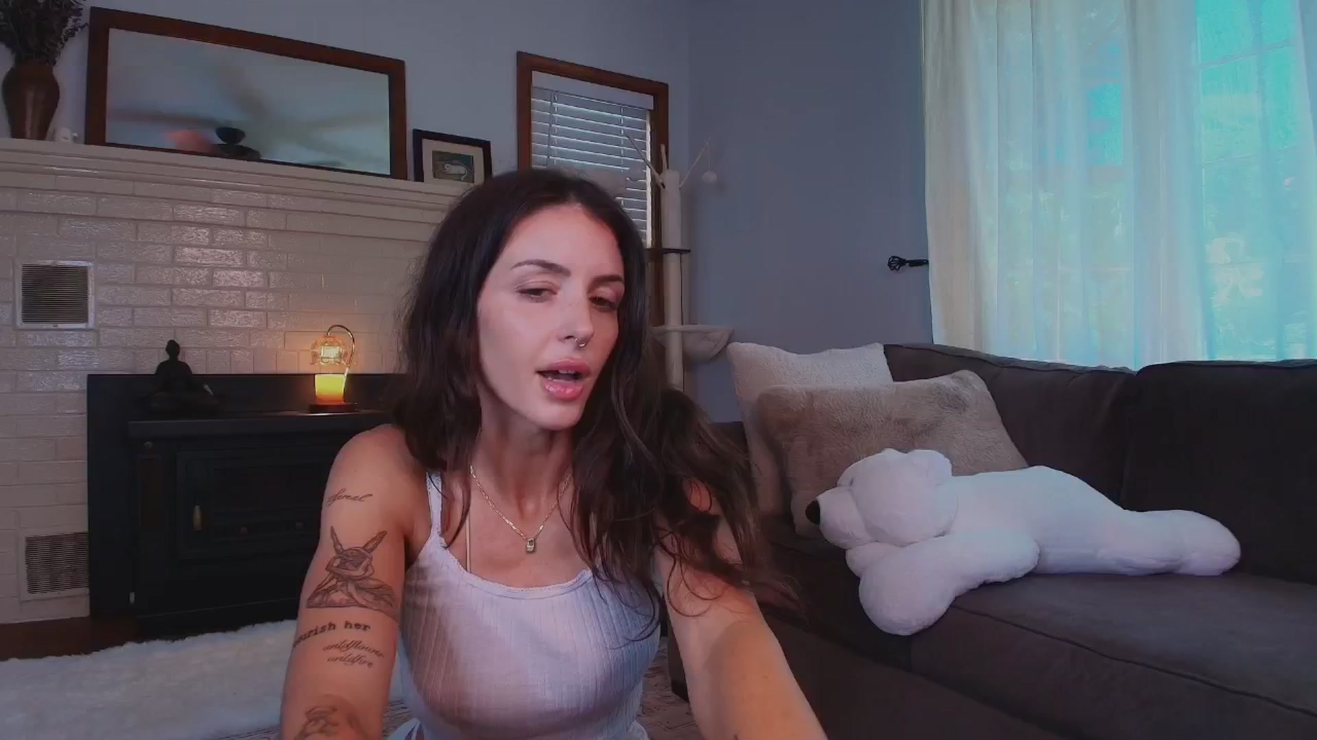 Gallery image thumbnail from Ava____'s myfreecams stream on, 06/18/2025, 20:16 image 1 of 20
