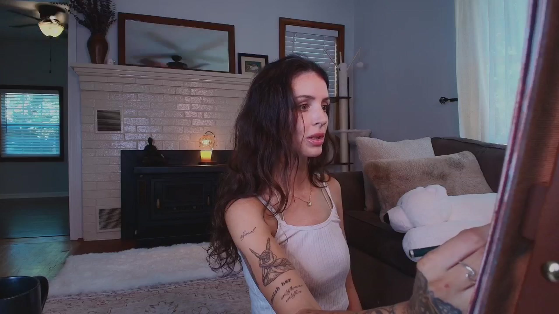 Gallery image thumbnail from Ava____'s myfreecams stream on, 06/18/2025, 20:16 image 15 of 20