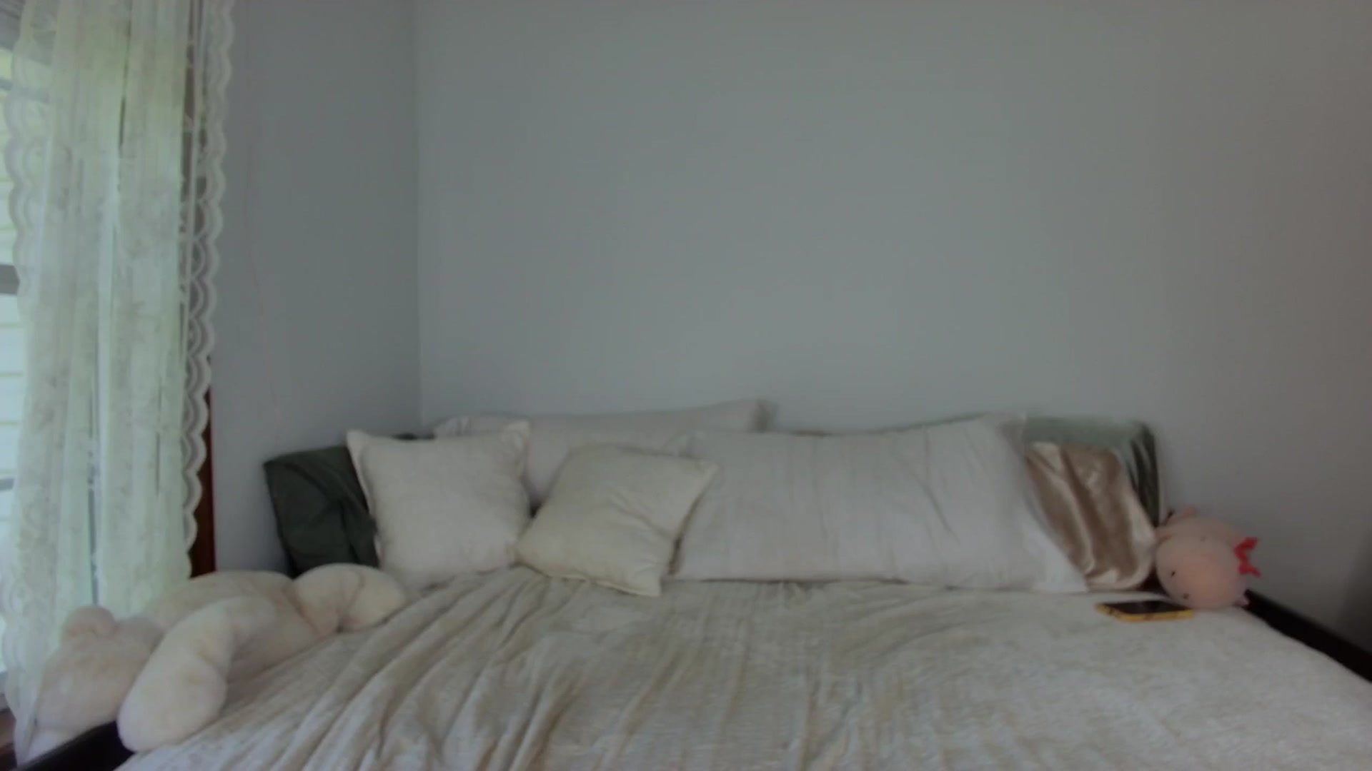 Gallery image thumbnail from Ava____'s myfreecams stream on, 09/19/2025, 18:02 image 2 of 20