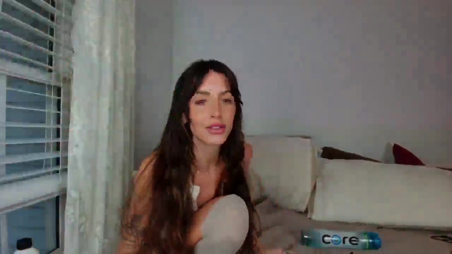 Gallery image thumbnail from Ava____'s myfreecams stream on, 11/23/2025, 21:42 image 5 of 20