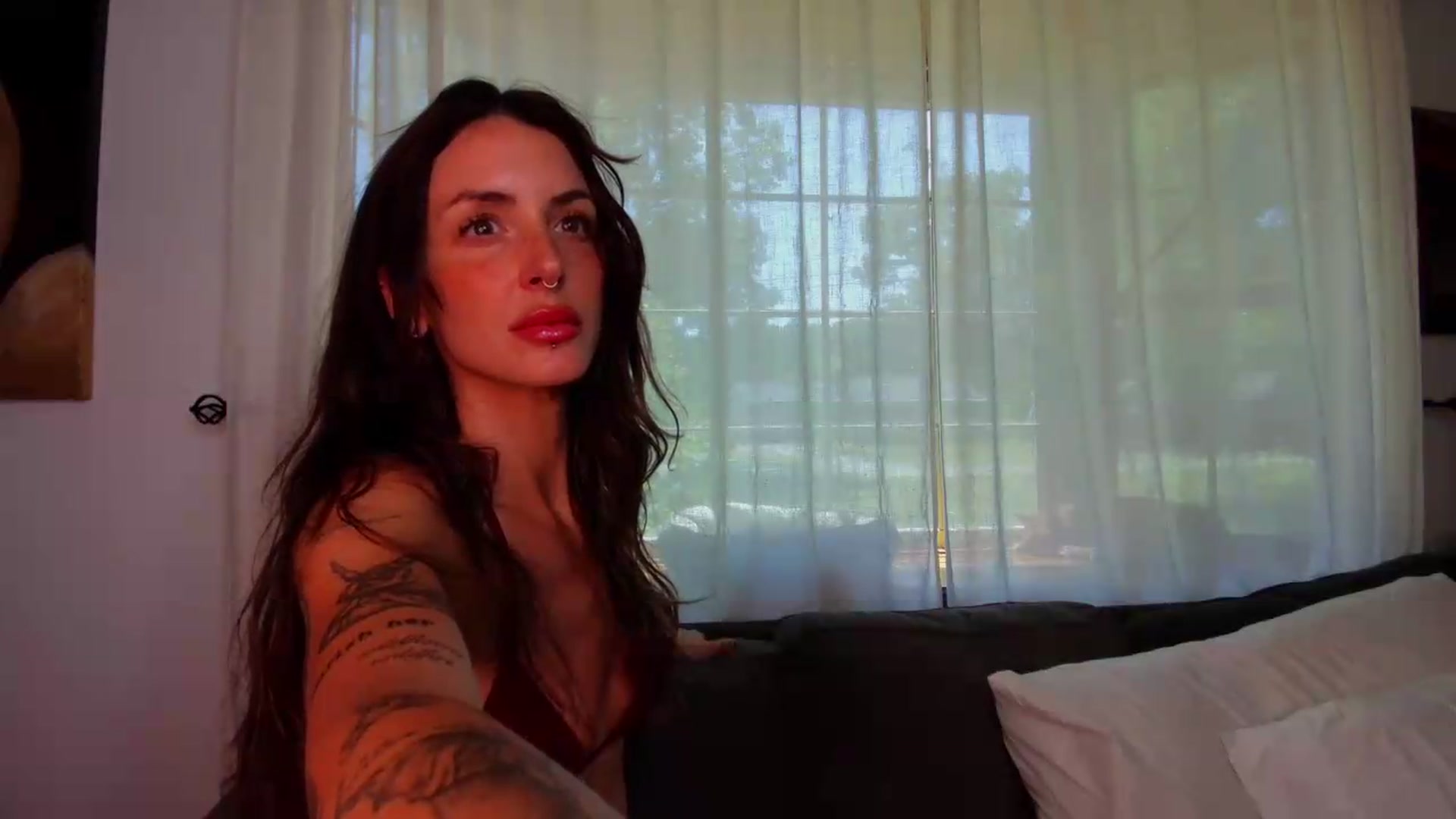 Gallery image thumbnail from Ava____'s myfreecams stream on, 05/29/2026, 17:48 image 10 of 20