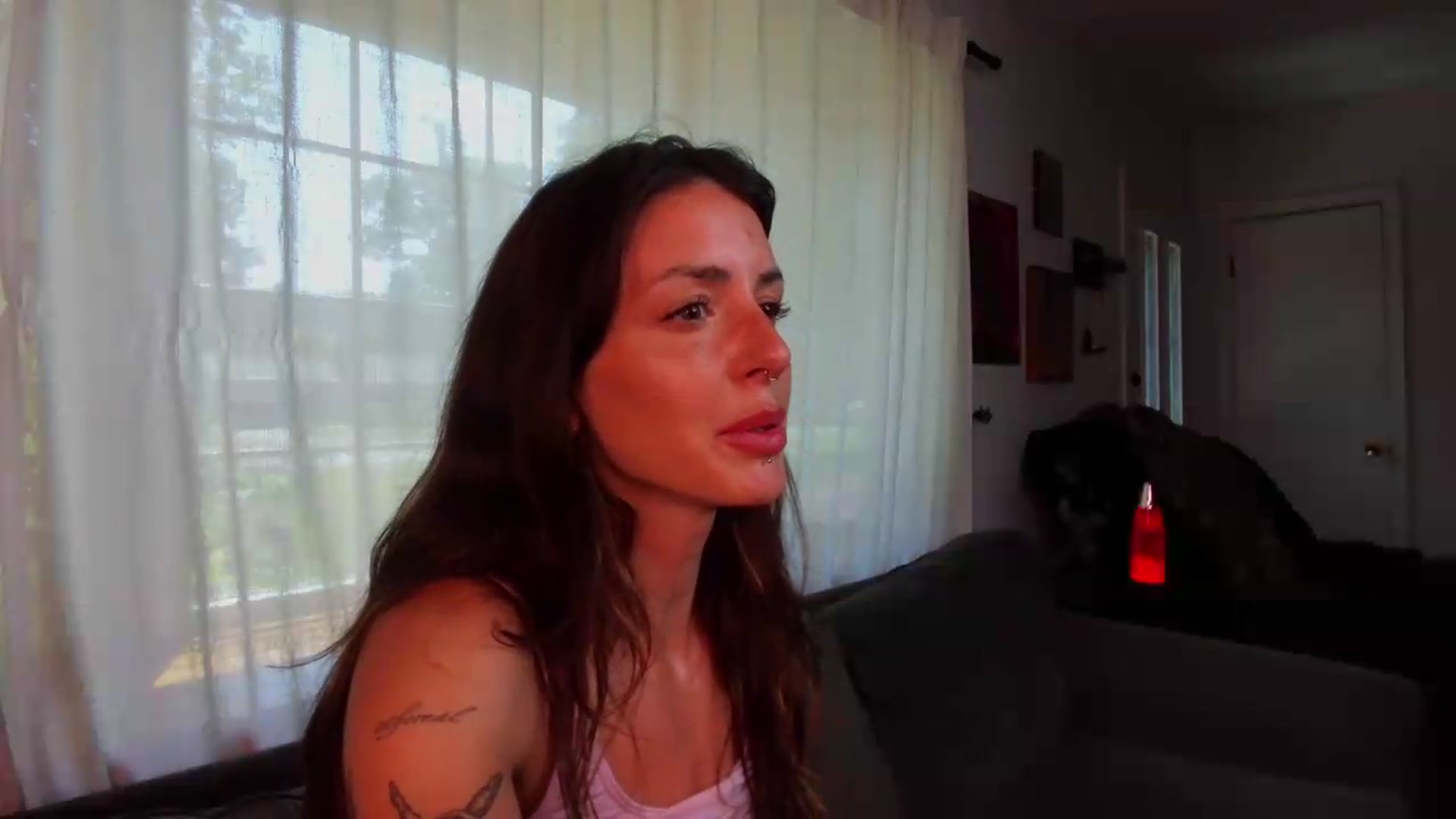 Gallery image thumbnail from Ava____'s myfreecams stream on, 06/04/2026, 18:08 image 9 of 20