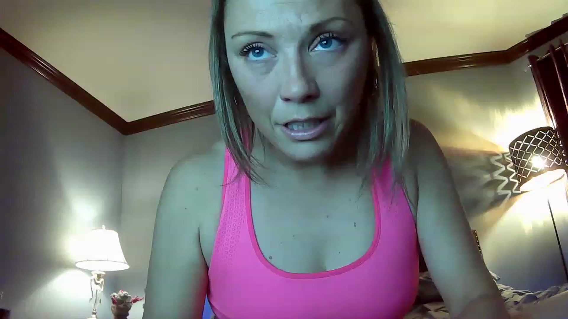 Gallery image thumbnail from Ava_hollywood's myfreecams stream on, 11/25/2022, 15:28 image 11 of 20