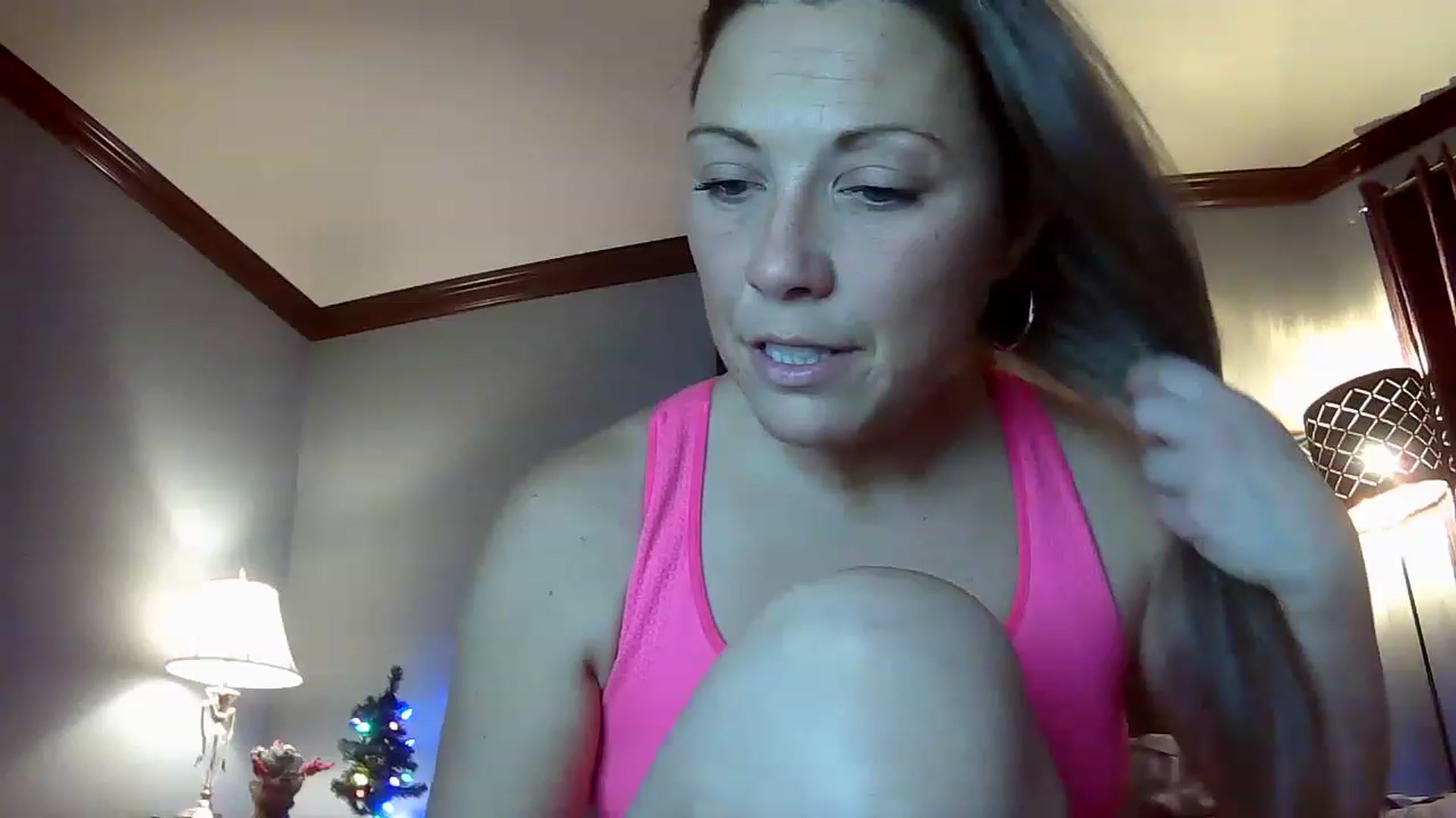 Gallery image thumbnail from Ava_hollywood's myfreecams stream on, 11/25/2022, 15:43 image 10 of 20