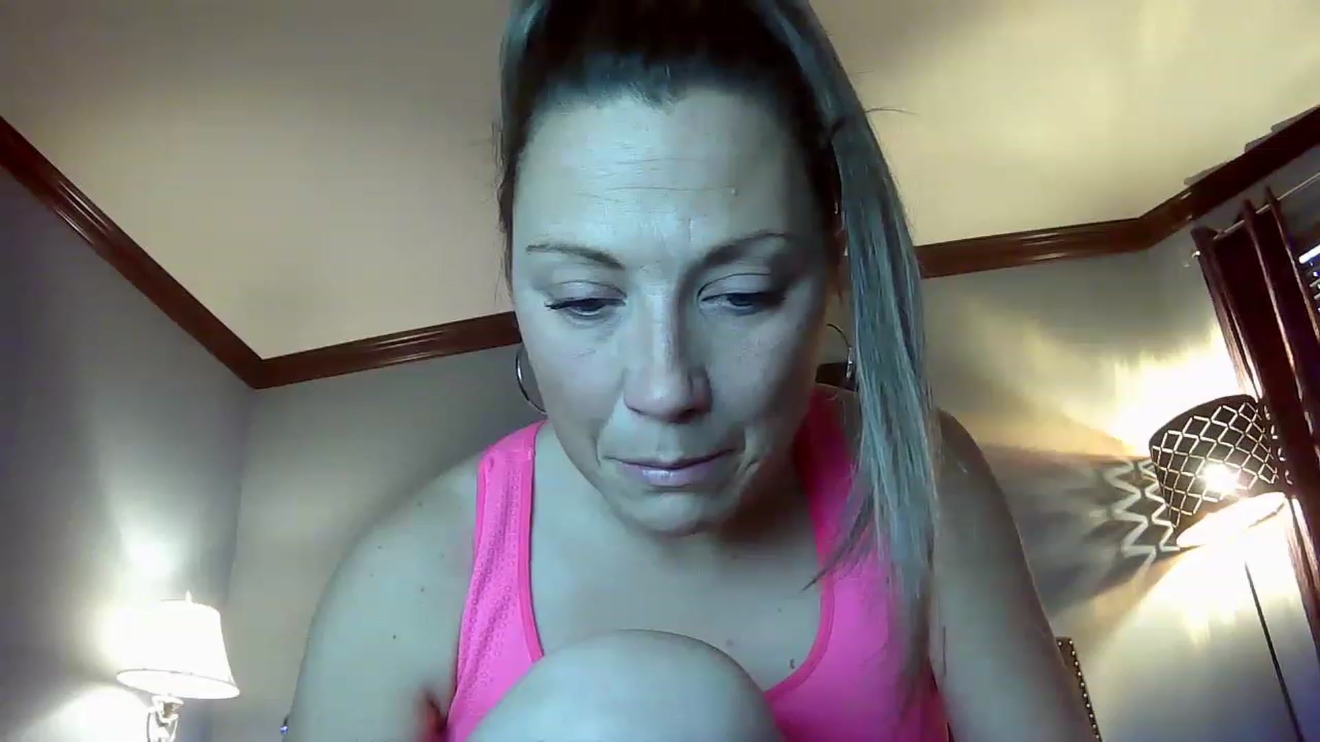Gallery image thumbnail from Ava_hollywood's myfreecams stream on, 11/25/2022, 15:43 image 2 of 20