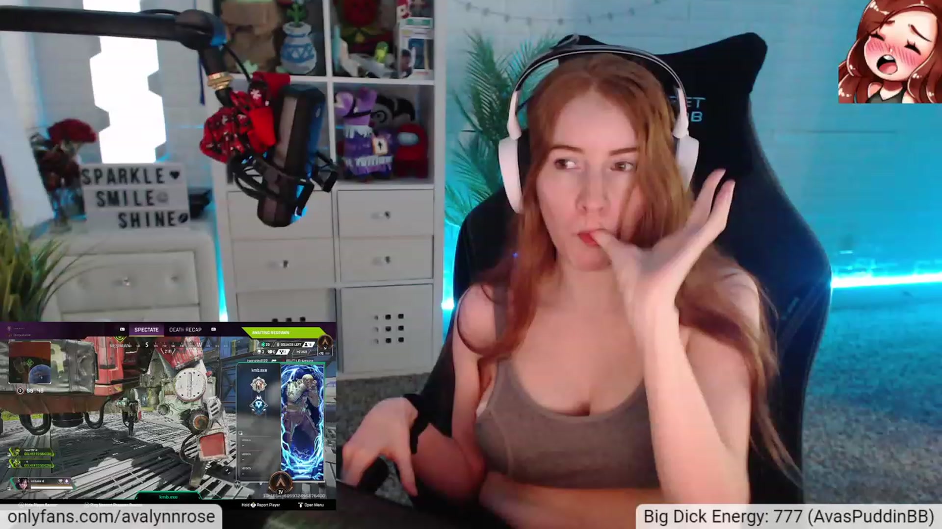 Gallery image thumbnail from AvalynnRose's myfreecams stream on, 12/05/2022, 02:13 image 18 of 20