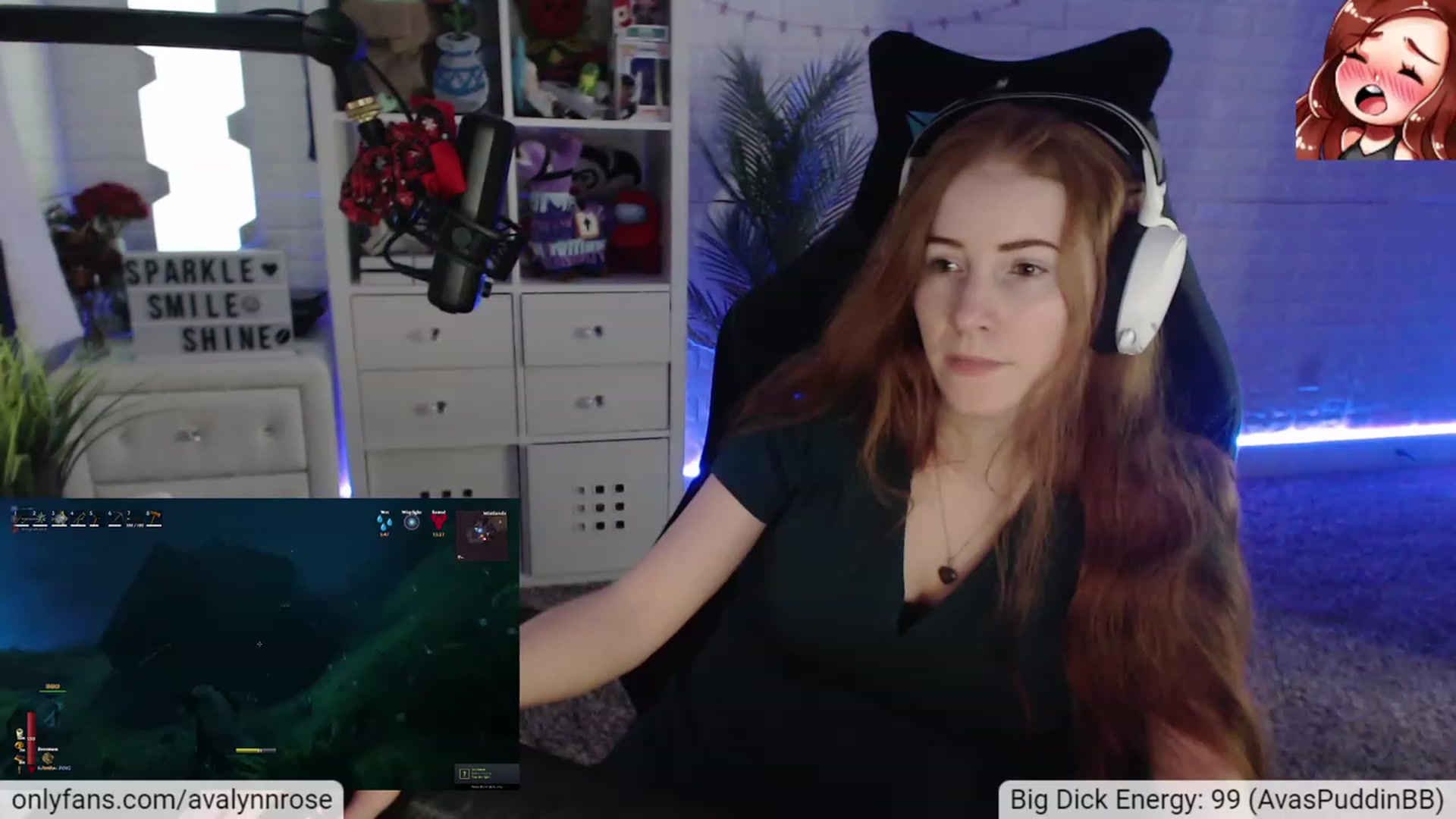Gallery image thumbnail from AvalynnRose's myfreecams stream on, 12/10/2022, 01:25 image 11 of 20