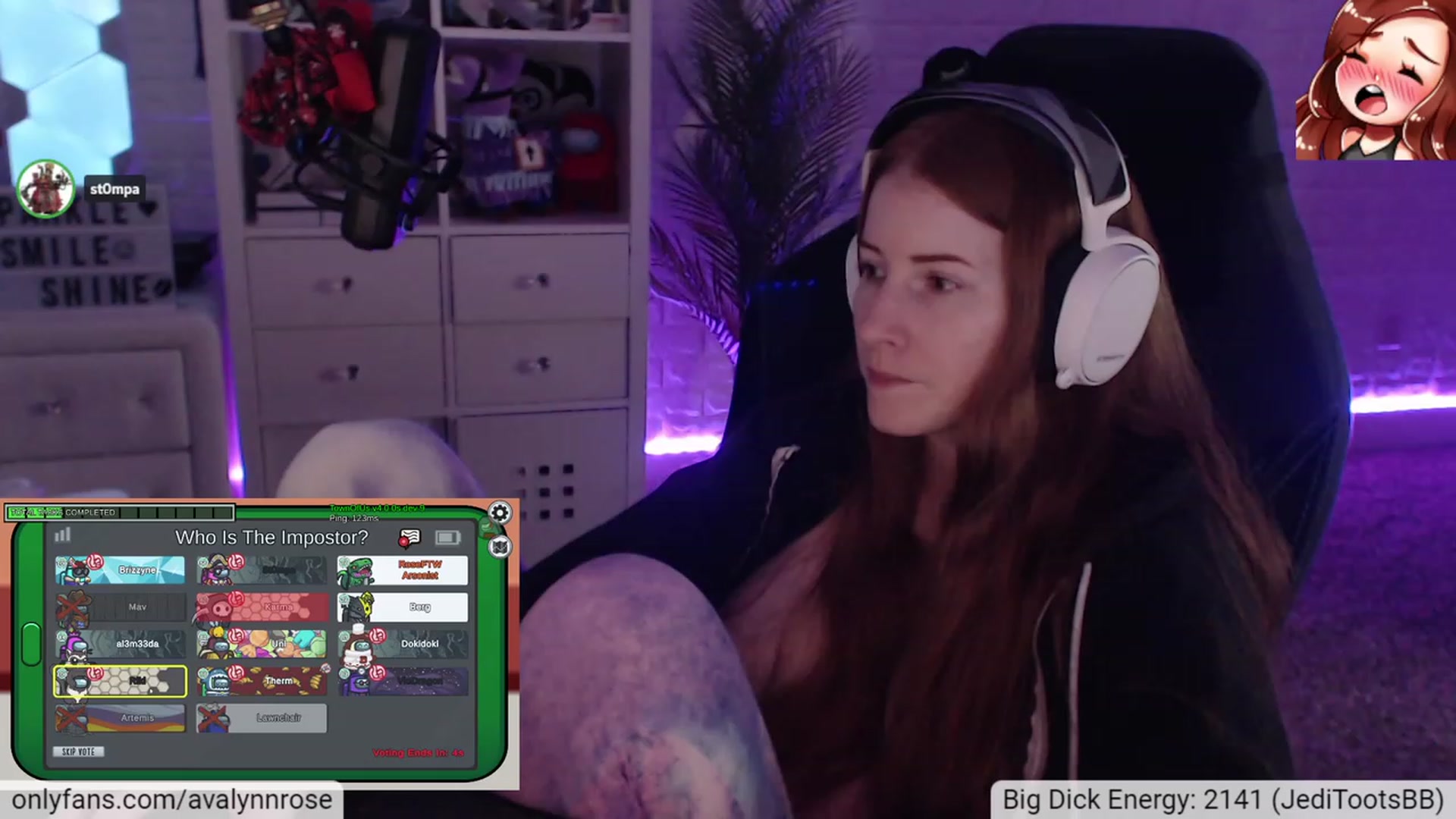 Gallery image thumbnail from AvalynnRose's myfreecams stream on, 12/31/2022, 03:54 image 18 of 20