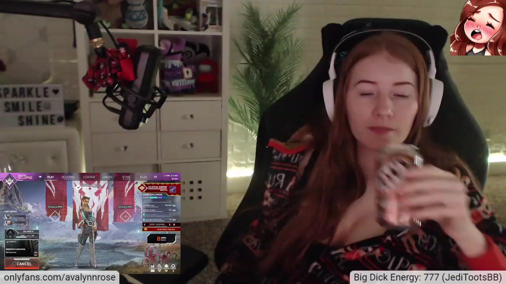 Gallery image thumbnail from AvalynnRose's myfreecams stream on, 02/05/2023, 04:03 image 2 of 20