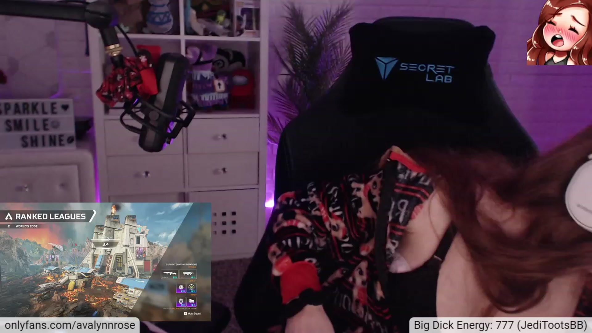 Gallery image thumbnail from AvalynnRose's myfreecams stream on, 02/05/2023, 04:03 image 7 of 20