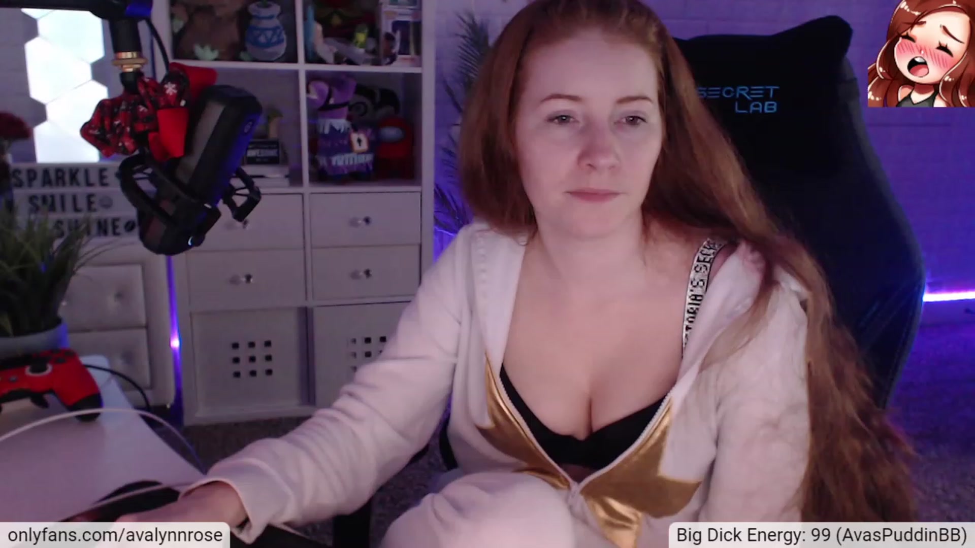 Gallery image thumbnail from AvalynnRose's myfreecams stream on, 05/08/2023, 03:18 image 1 of 20