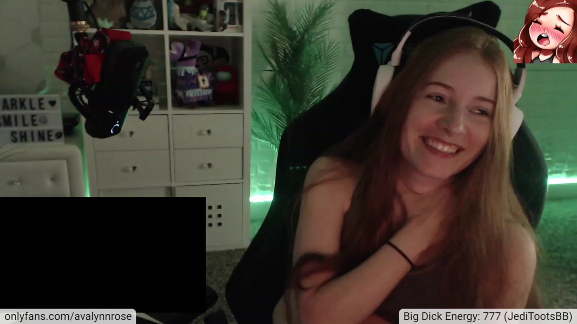 Gallery image thumbnail from AvalynnRose's myfreecams stream on, 06/11/2023, 05:24 image 13 of 20
