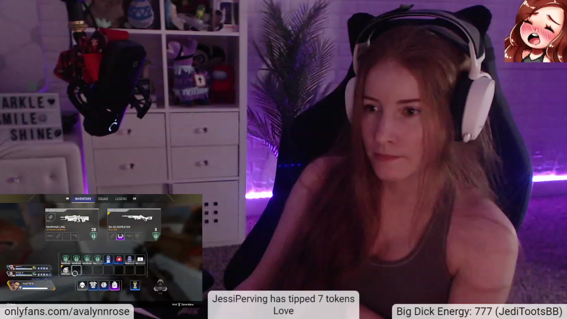 Gallery image thumbnail from AvalynnRose's myfreecams stream on, 06/11/2023, 05:24 image 6 of 20