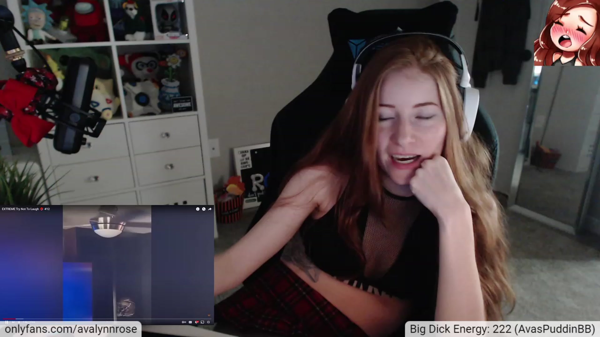 Gallery image thumbnail from AvalynnRose's myfreecams stream on, 10/14/2023, 04:10 image 5 of 20