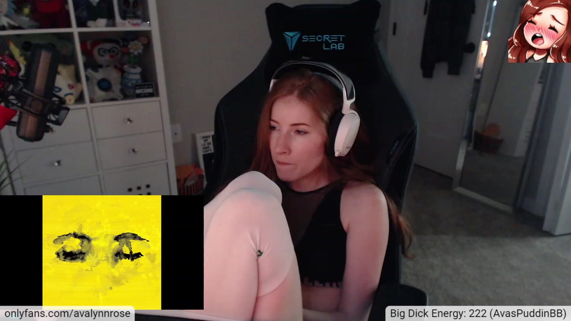 Gallery image thumbnail from AvalynnRose's myfreecams stream on, 10/14/2023, 04:10 image 20 of 20