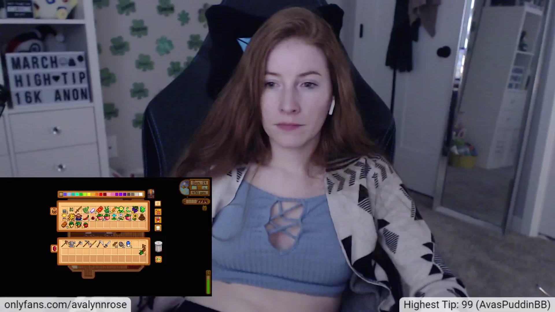 Gallery image thumbnail from AvalynnRose's myfreecams stream on, 03/23/2024, 02:24 image 15 of 20