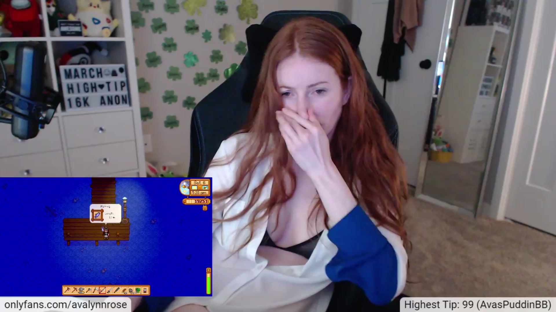 Gallery image thumbnail from AvalynnRose's myfreecams stream on, 03/25/2024, 24:33 image 4 of 20