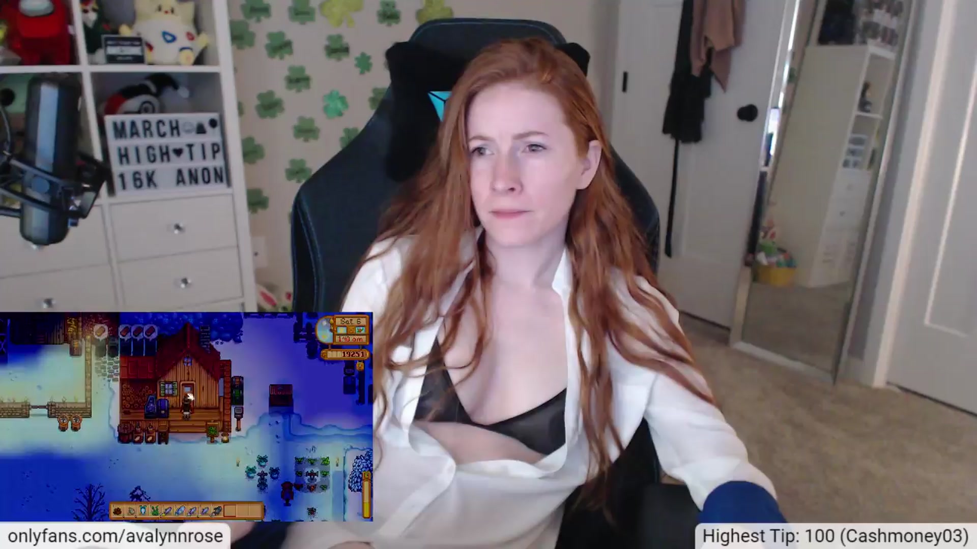 Gallery image thumbnail from AvalynnRose's myfreecams stream on, 03/25/2024, 24:33 image 18 of 20