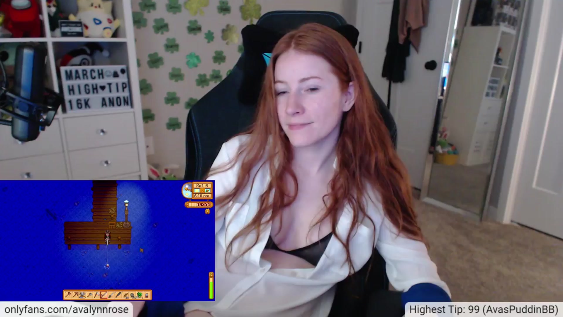 Gallery image thumbnail from AvalynnRose's myfreecams stream on, 03/25/2024, 24:33 image 5 of 20