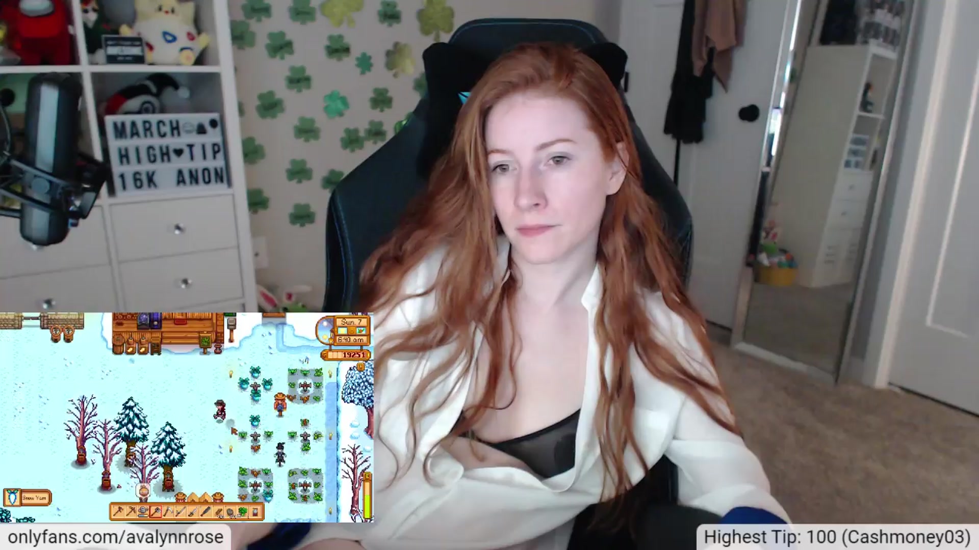 Gallery image thumbnail from AvalynnRose's myfreecams stream on, 03/25/2024, 24:33 image 19 of 20