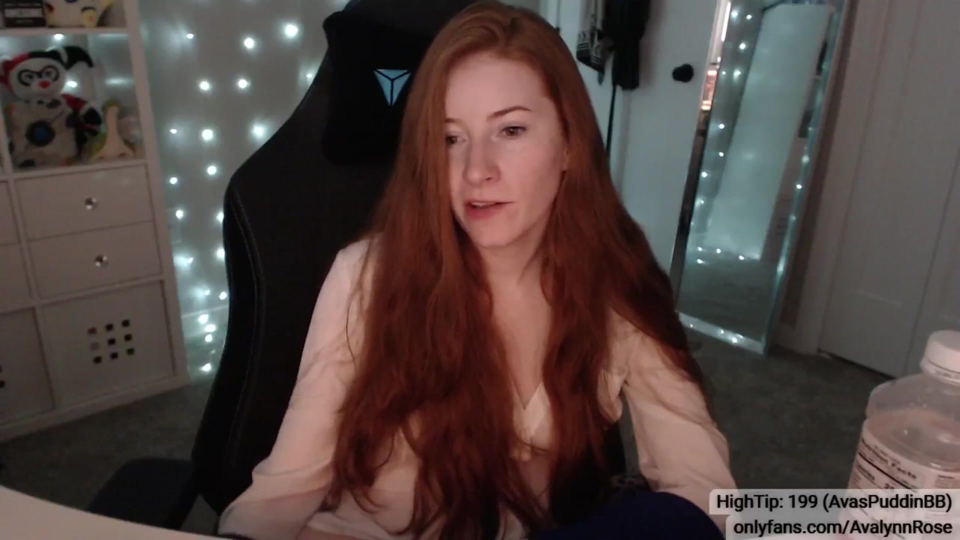 Gallery image thumbnail from AvalynnRose's myfreecams stream on, 05/06/2024, 02:08 image 20 of 20