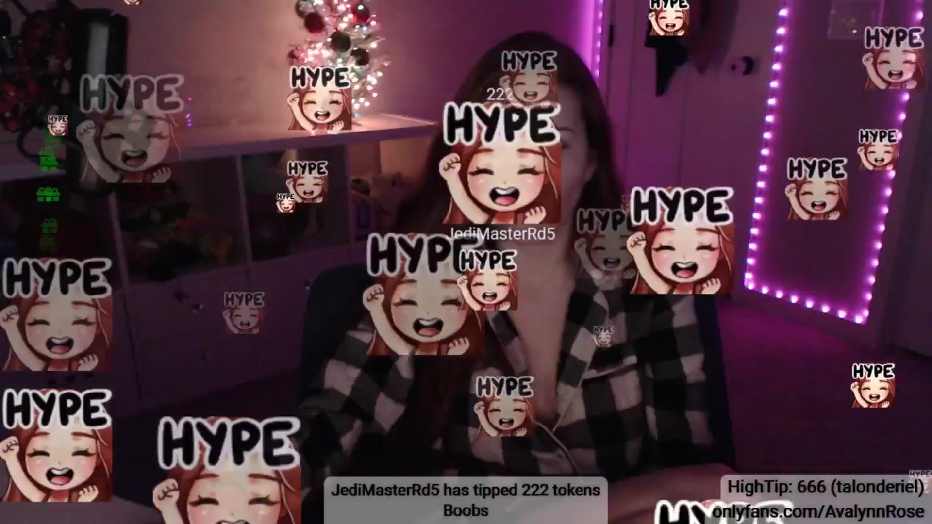 Gallery image thumbnail from AvalynnRose's myfreecams stream on, 12/23/2024, 05:13 image 9 of 20